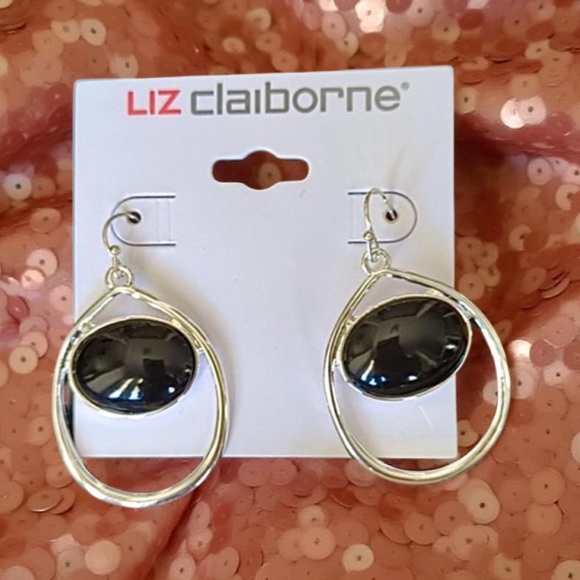 Liz Claiborne pierced earrings silver with black NWT - Picture 2 of 16
